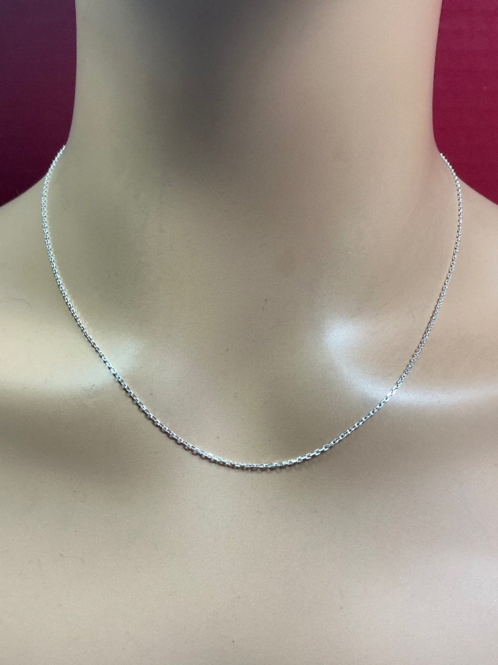 LIVIOR Sterling Silver Italian Necklace / Chain. 18 inches long